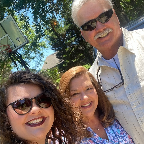 Meet your Posher, C.J. - Picture 2 of 5